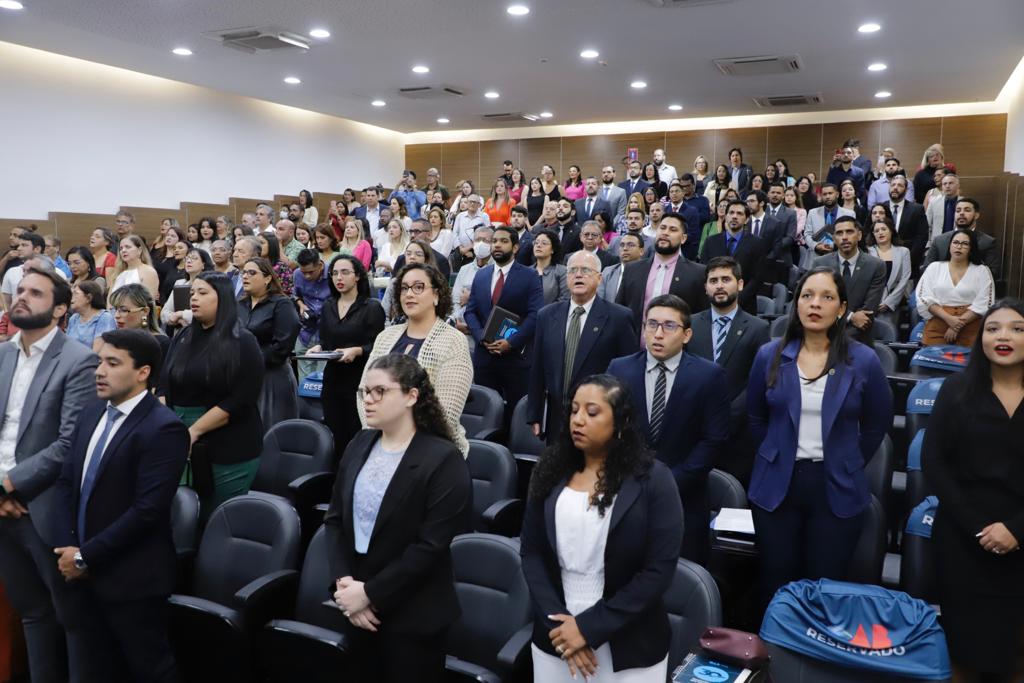 Juramento dos novos advogados e advogadas