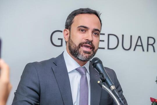 Fernando Ribeiro Lins recebe t&iacute;tulo de cidad&atilde;o de &Aacute;guas Belas