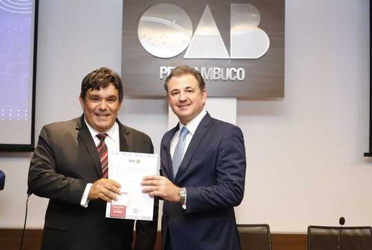 Entrega de carteiras na sede da OAB Pernambuco