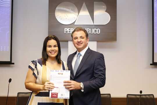 Entrega de carteiras na sede da OAB Pernambuco