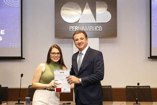 Entrega de carteiras na sede da OAB Pernambuco
