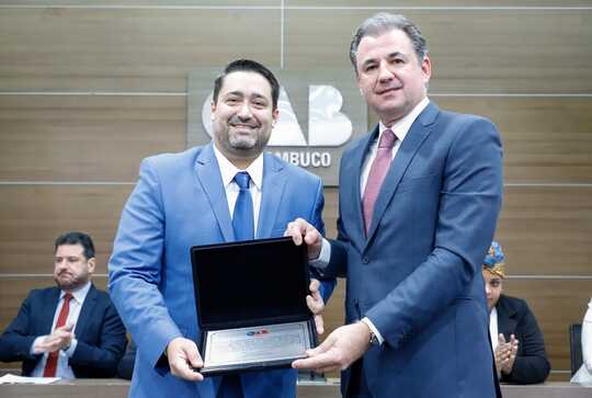 Juramento de novas Advogadas, Advogados e Estagi&aacute;rios 