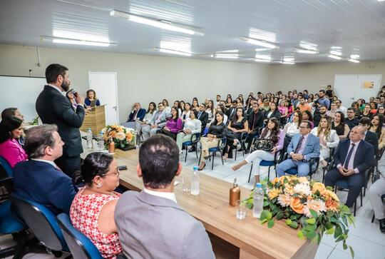 Do Cais ao Sert&atilde;o: Fernando Ribeiro e Ingrid Zanella realizam juramento de novos advogados e advogadas em Petrolina