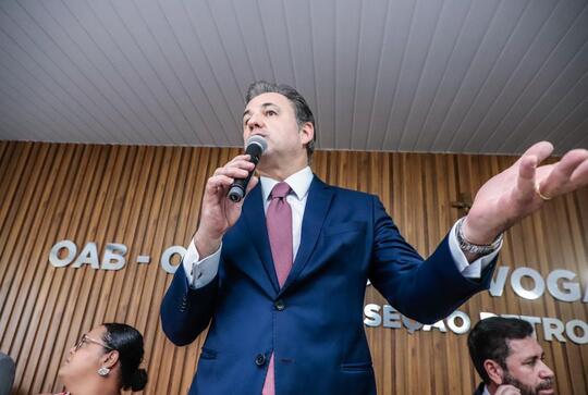 Do Cais ao Sert&atilde;o: Fernando Ribeiro e Ingrid Zanella realizam juramento de novos advogados e advogadas em Petrolina