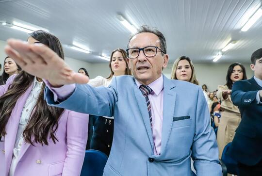 Do Cais ao Sert&atilde;o: Fernando Ribeiro e Ingrid Zanella realizam juramento de novos advogados e advogadas em Petrolina