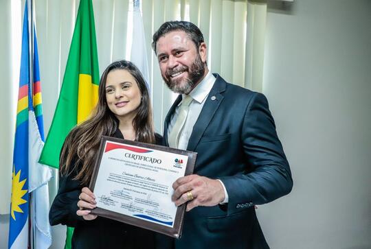 Do Cais ao Sert&atilde;o: Fernando Ribeiro e Ingrid Zanella realizam juramento de novos advogados e advogadas em Petrolina