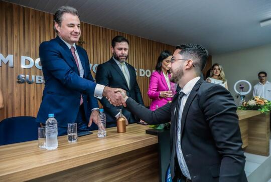 Do Cais ao Sert&atilde;o: Fernando Ribeiro e Ingrid Zanella realizam juramento de novos advogados e advogadas em Petrolina
