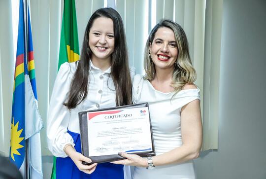 Do Cais ao Sert&atilde;o: Fernando Ribeiro e Ingrid Zanella realizam juramento de novos advogados e advogadas em Petrolina