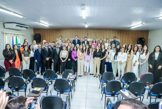 Do Cais ao Sert&atilde;o: Fernando Ribeiro e Ingrid Zanella realizam juramento de novos advogados e advogadas em Petrolina
