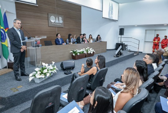 Juramento de novos advogados e advogadas (4&ordf; turma)