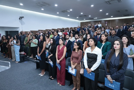 Juramento de novos advogados, advogadas e estagi&aacute;rios (1&ordf; turma)