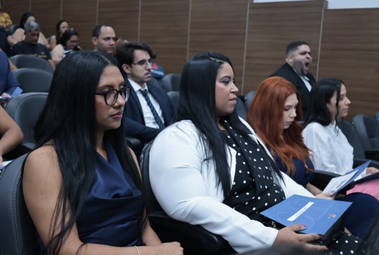 Juramento de novos advogados, advogadas e estagi&aacute;rios (1&ordf; turma)