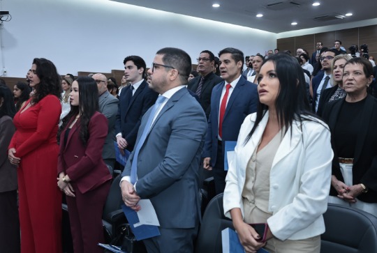 Juramento de novos advogados, advogadas e estagi&aacute;rios (2&ordf; turma)