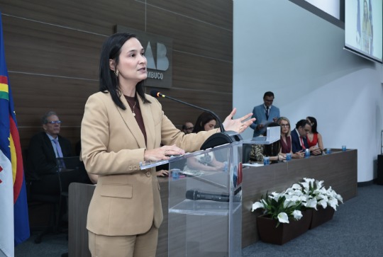 Juramento de novos advogados, advogadas e estagi&aacute;rios (2&ordf; turma)