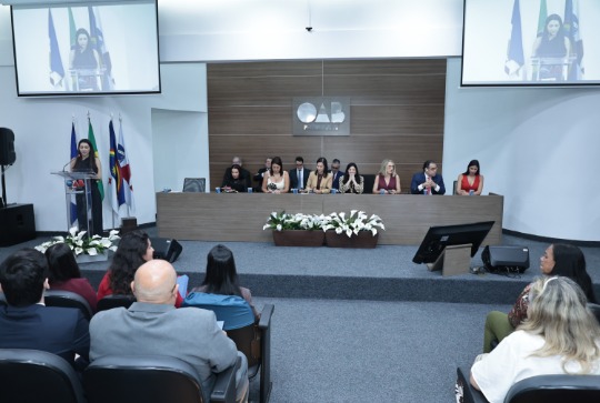 Juramento de novos advogados, advogadas e estagi&aacute;rios (2&ordf; turma)