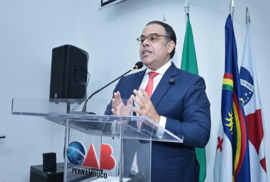 Juramento de novos advogados, advogadas e estagi&aacute;rios (2&ordf; turma)