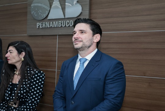 Juramento de novos advogados, advogadas e estagi&aacute;rios