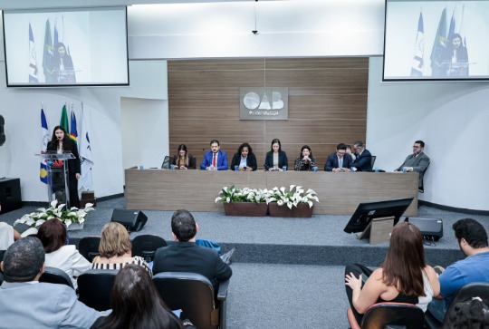 Juramento de novos advogados, advogadas e estagi&aacute;rios