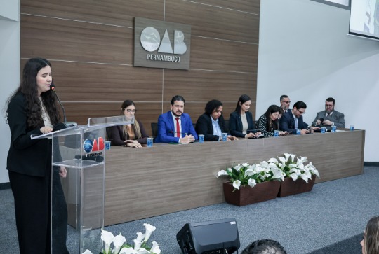 Juramento de novos advogados, advogadas e estagi&aacute;rios