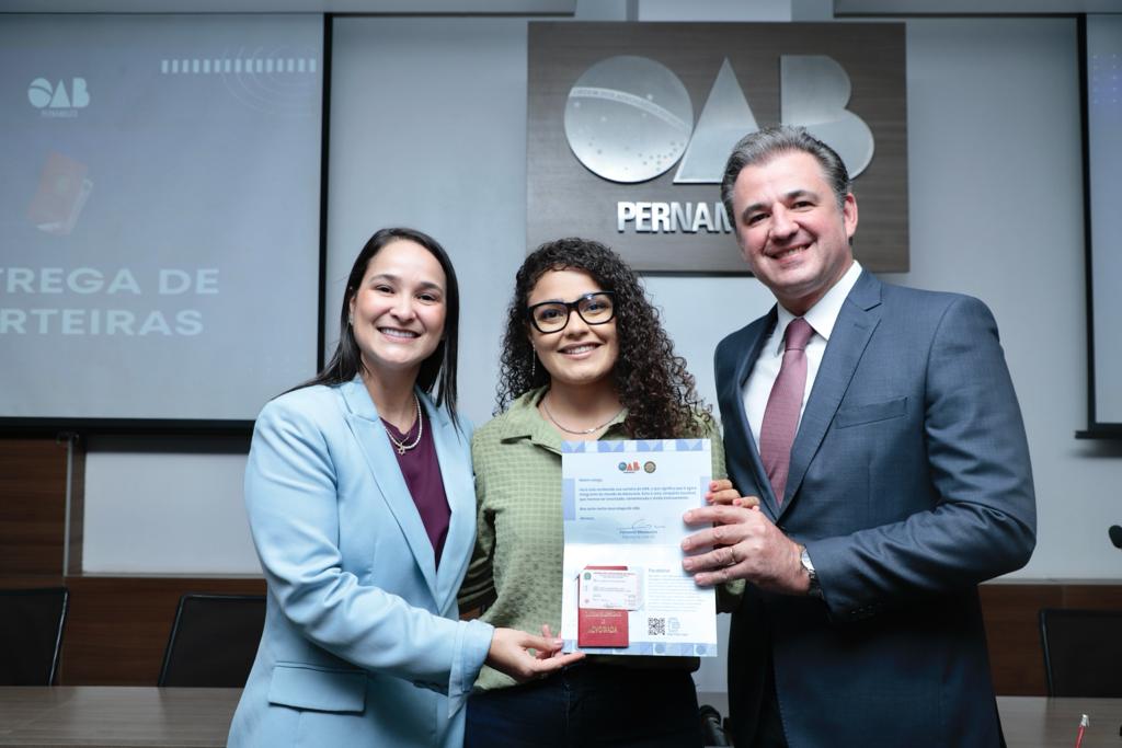 Entrega de Carteiras &agrave;s novas advogadas e novos advogados - 20.11.23