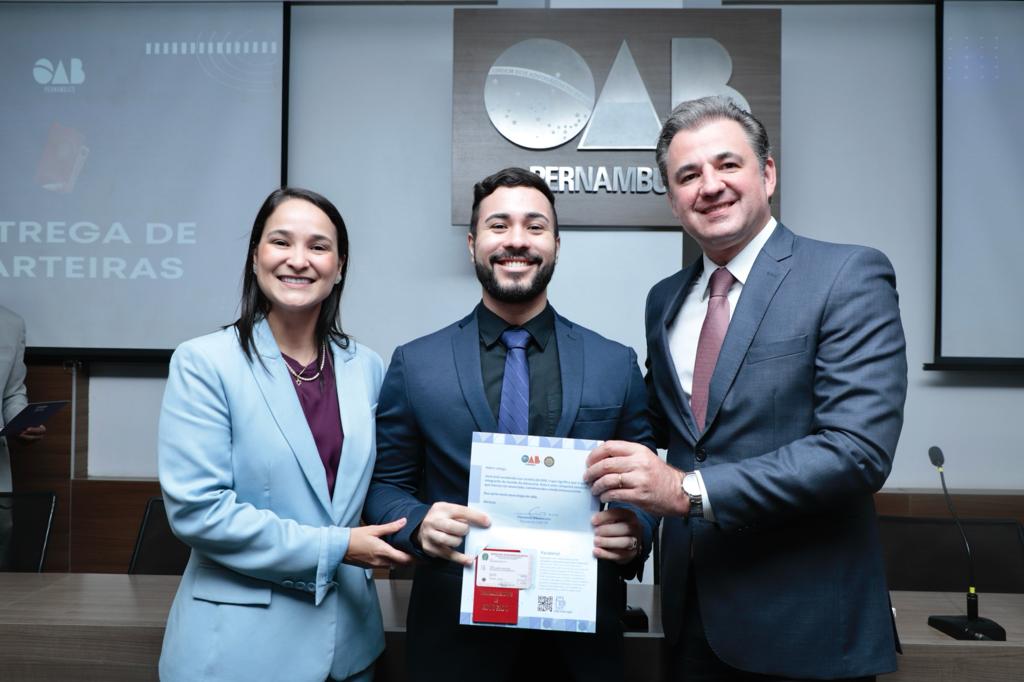 Entrega de Carteiras &agrave;s novas advogadas e novos advogados - 20.11.23