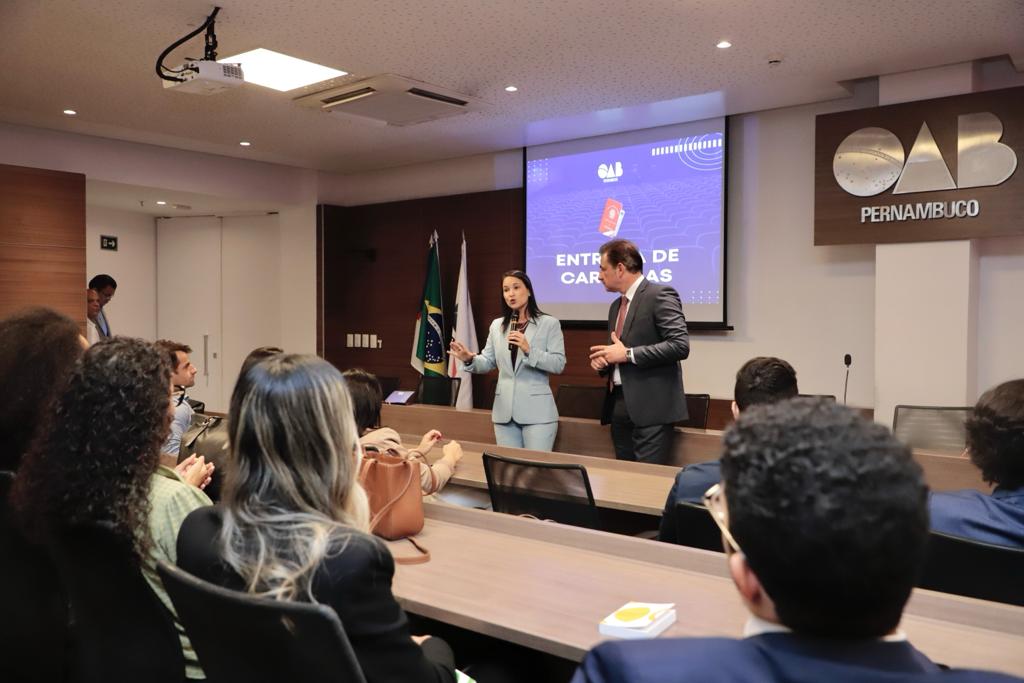 Entrega de Carteiras &agrave;s novas advogadas e novos advogados - 20.11.23