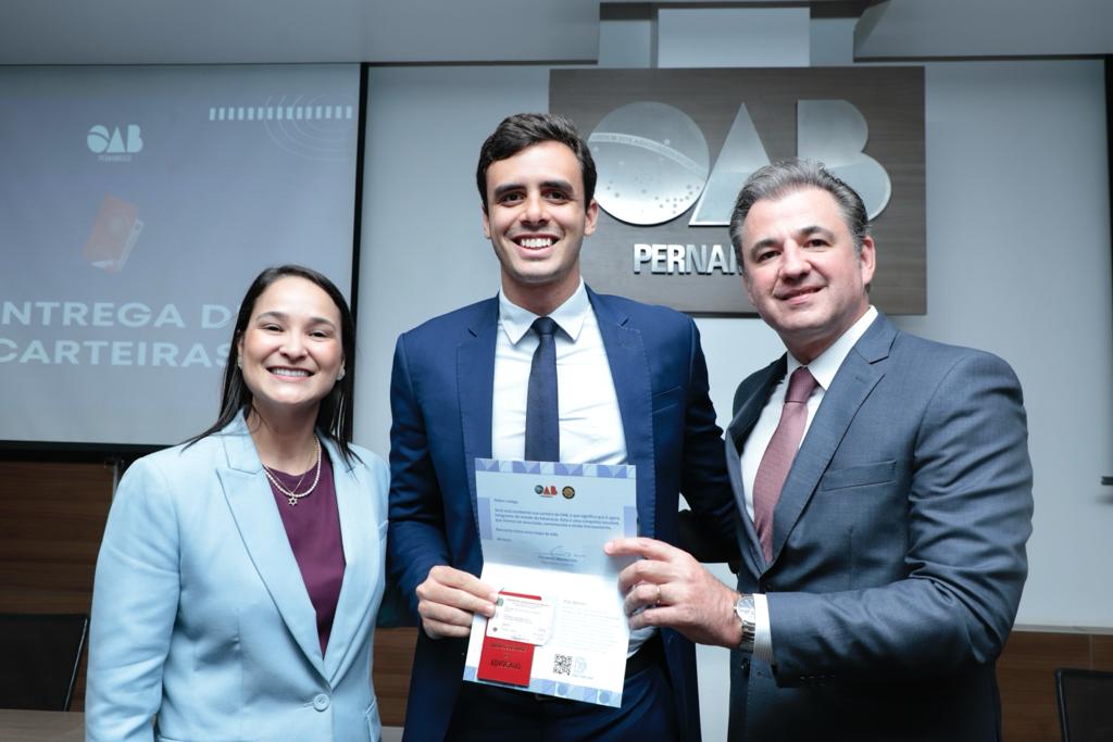 Entrega de Carteiras &agrave;s novas advogadas e novos advogados - 20.11.23