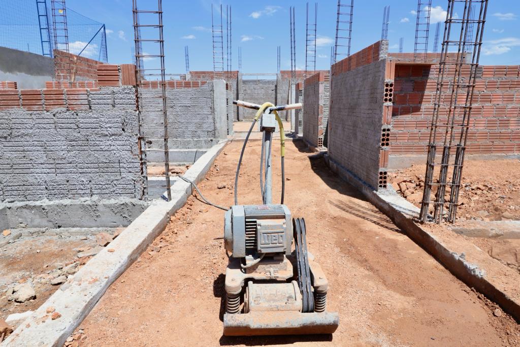 Visita &agrave;s obras da nova sede da OAB Salgueiro