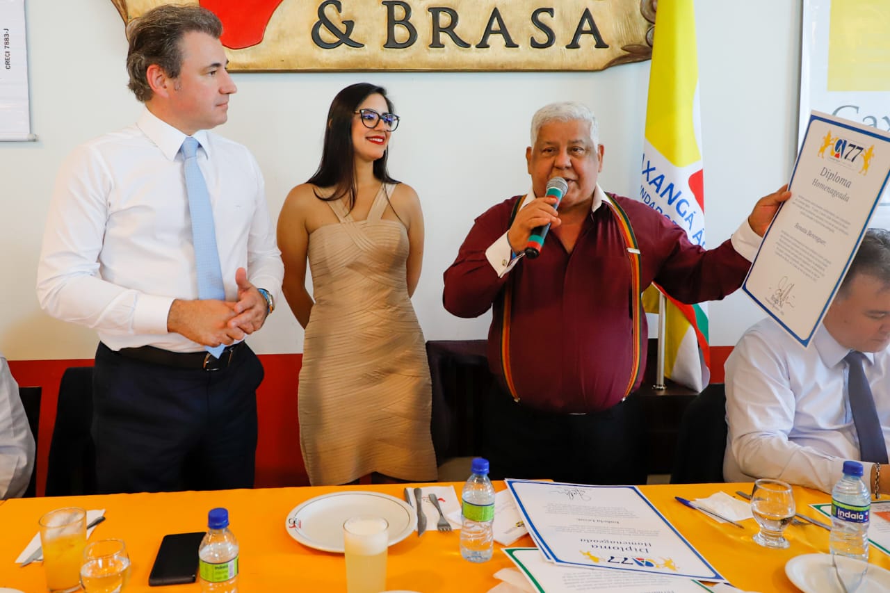 OAB-PE recebe homenagem do Caxang&aacute; Agape