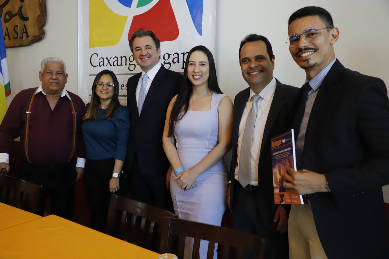 OAB-PE recebe homenagem do Caxang&aacute; Agape