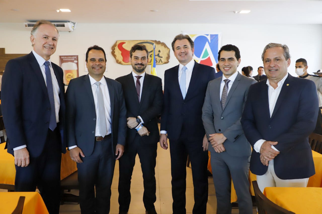 OAB-PE recebe homenagem do Caxang&aacute; Agape