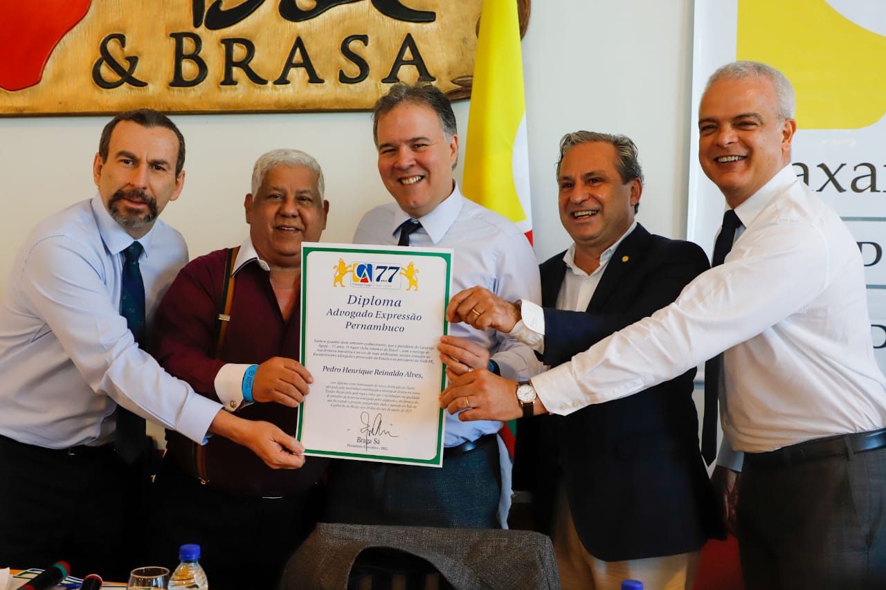 OAB-PE recebe homenagem do Caxang&aacute; Agape