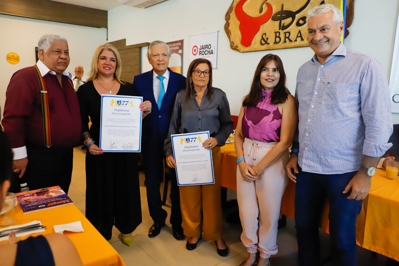 OAB-PE recebe homenagem do Caxang&aacute; Agape