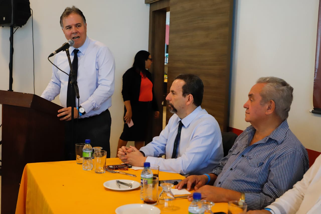 OAB-PE recebe homenagem do Caxang&aacute; Agape