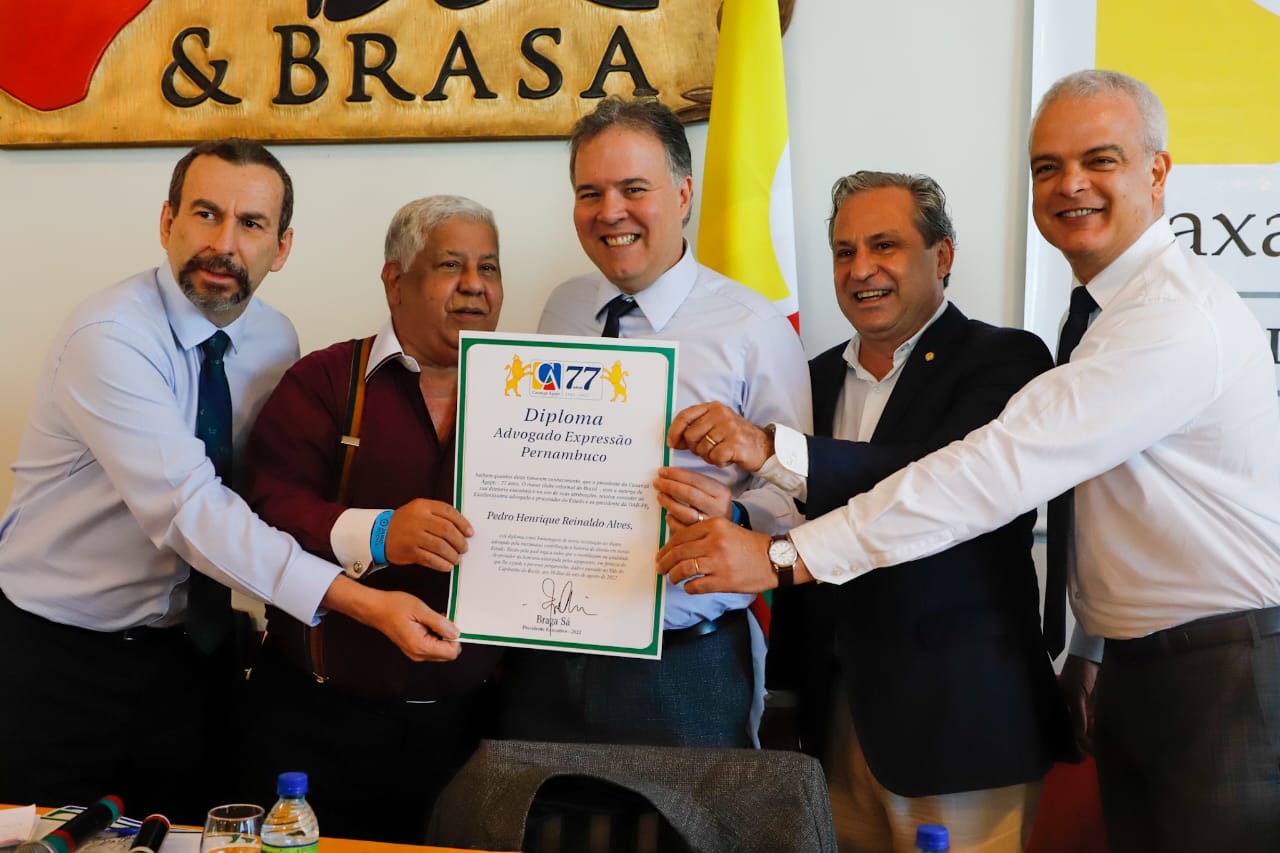 OAB-PE recebe homenagem do Caxang&aacute; Agape