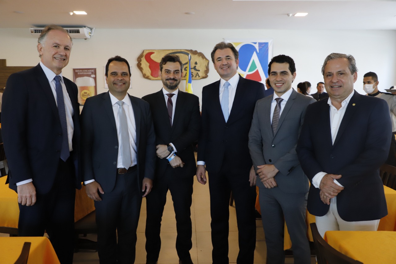 OAB-PE recebe homenagem do Caxang&aacute; Agape