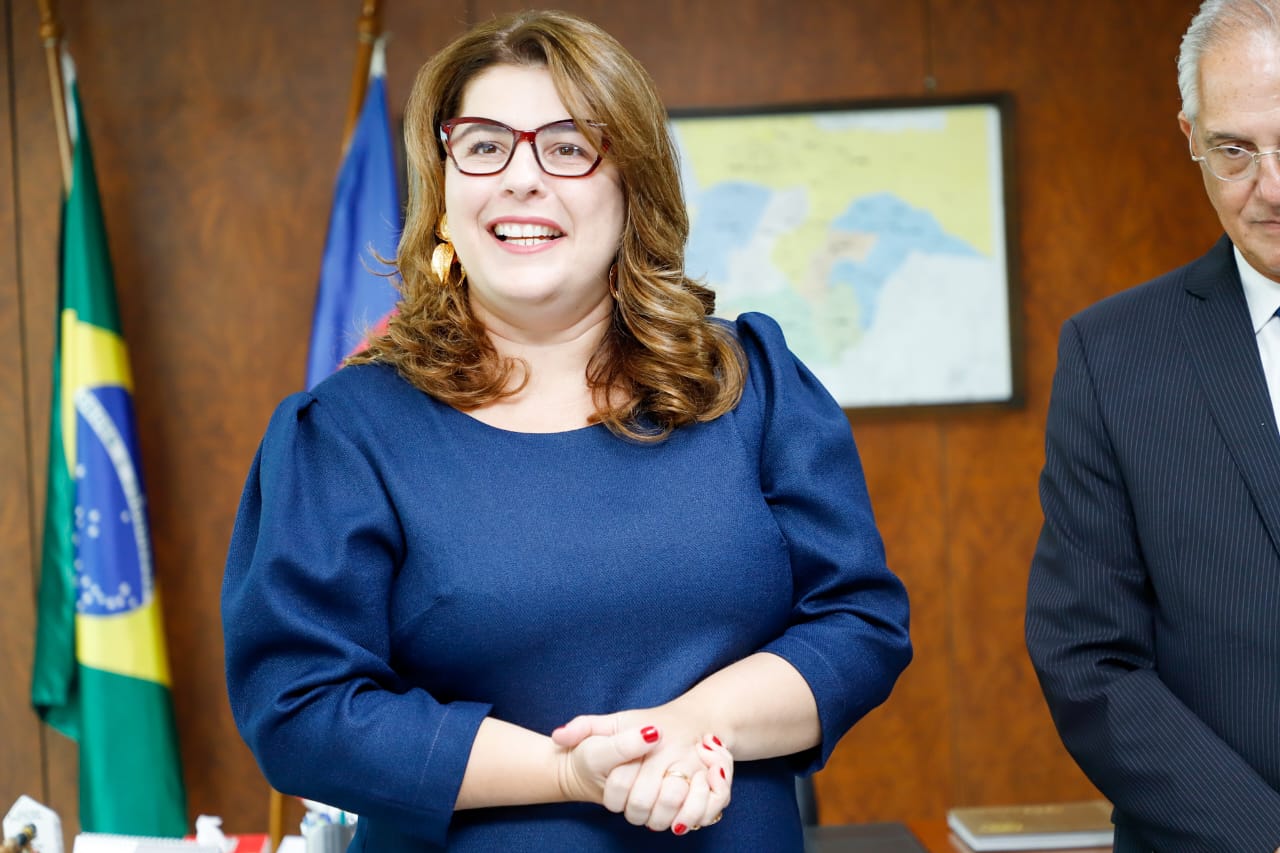 OAB Pernambuco e TRE-PE assinam termo de Coopera&ccedil;&atilde;o que garante a paridade de g&ecirc;nero em corpo docente de p&oacute;s-gradua&ccedil;&atilde;o em Direito Eleitoral