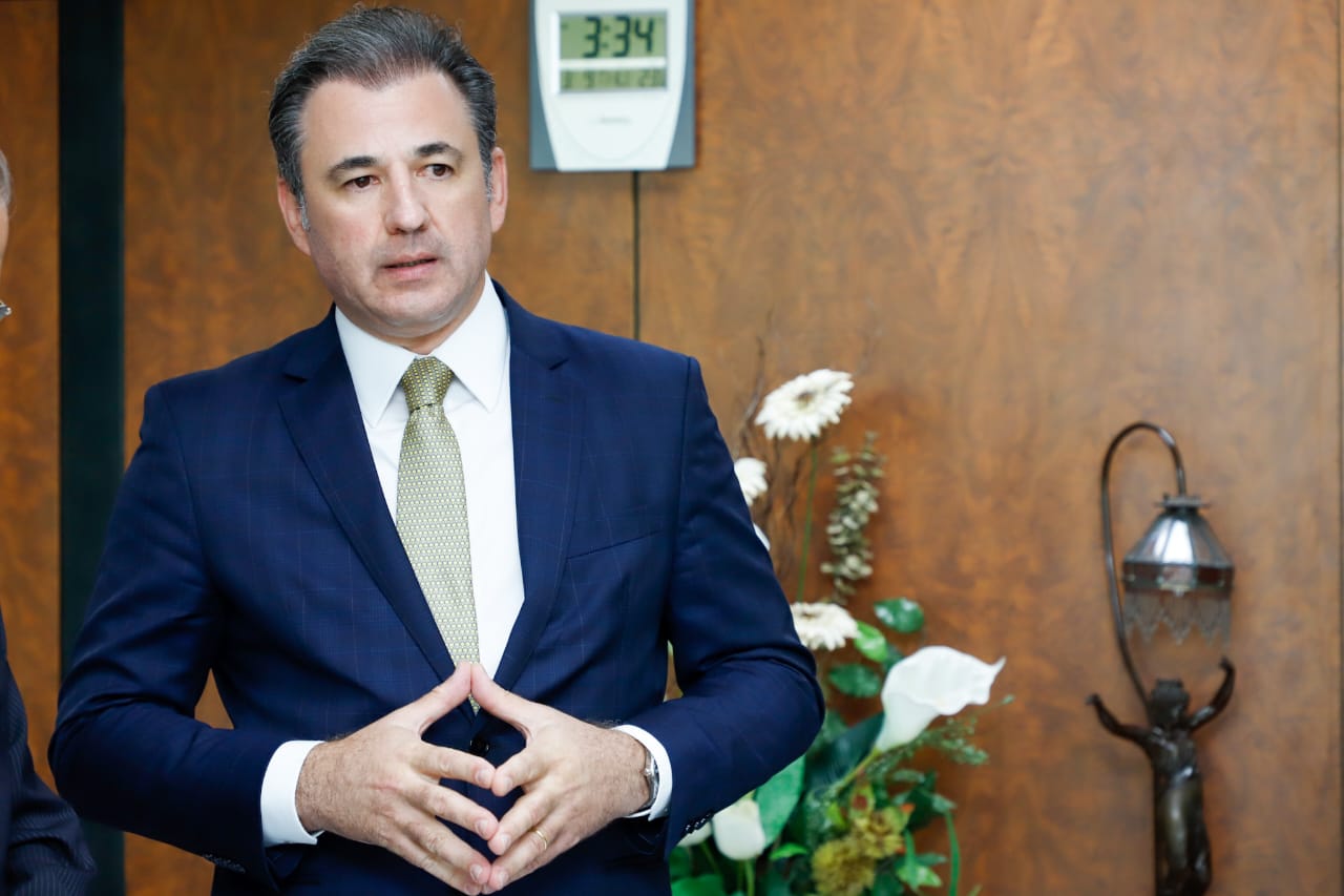 OAB Pernambuco e TRE-PE assinam termo de Coopera&ccedil;&atilde;o que garante a paridade de g&ecirc;nero em corpo docente de p&oacute;s-gradua&ccedil;&atilde;o em Direito Eleitoral