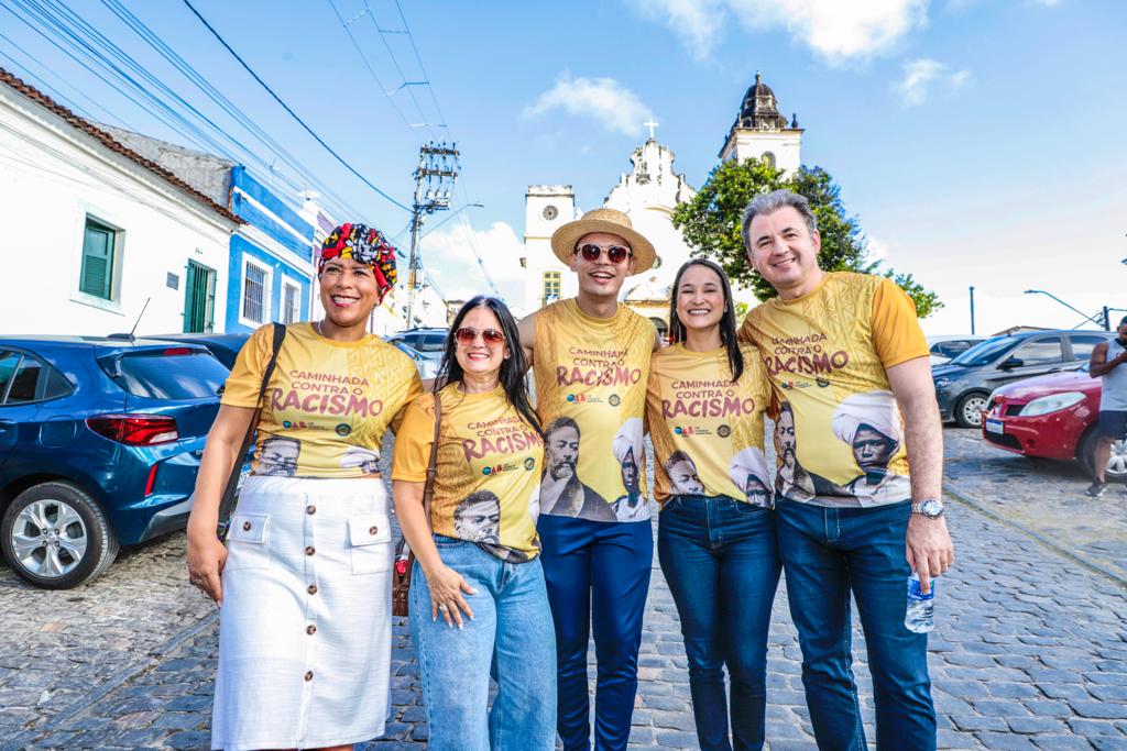 1&ordf; Caminhada Contra o Racismo