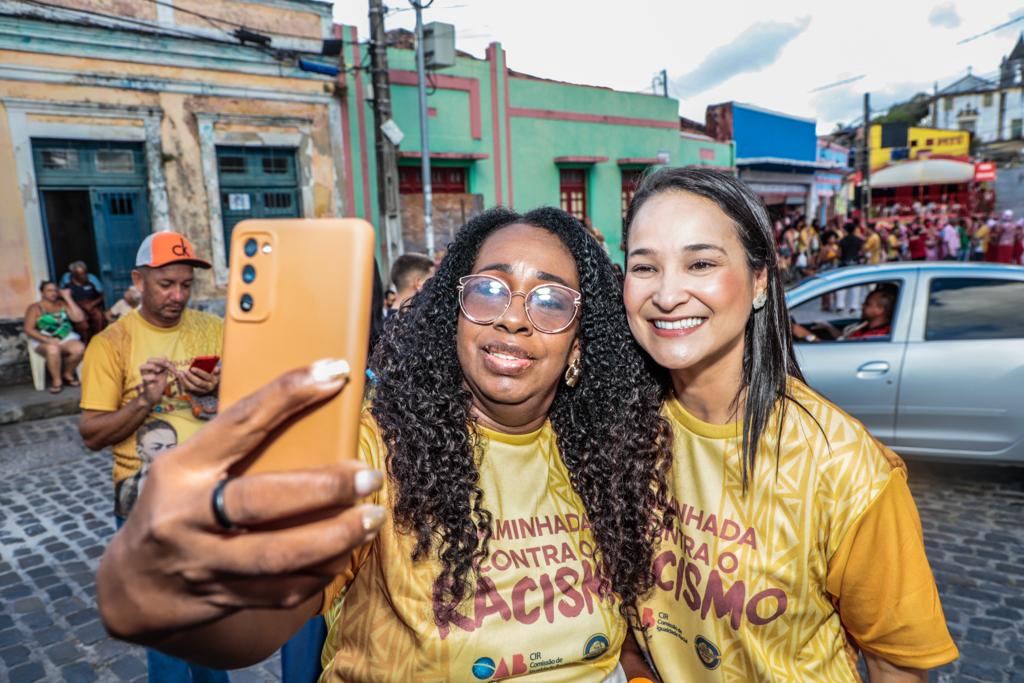 1&ordf; Caminhada Contra o Racismo