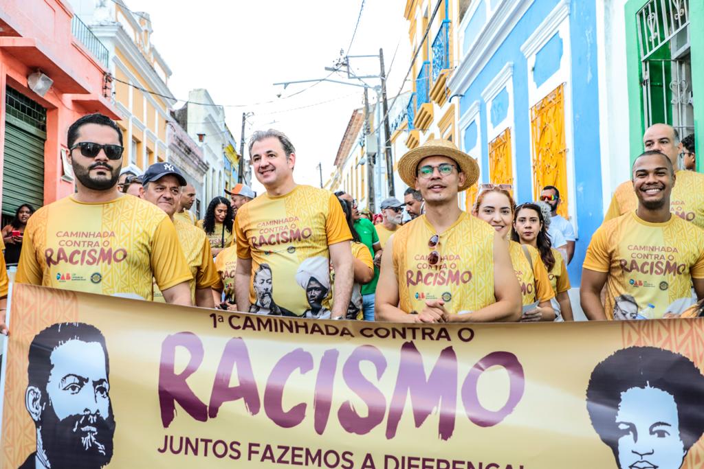 1&ordf; Caminhada Contra o Racismo