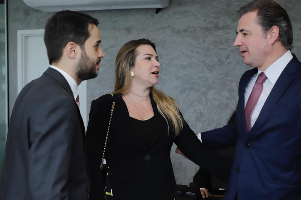 Lan&ccedil;amento da campanha &ldquo;N&atilde;o Adianta Reclamar, Tem que Informar&rdquo;