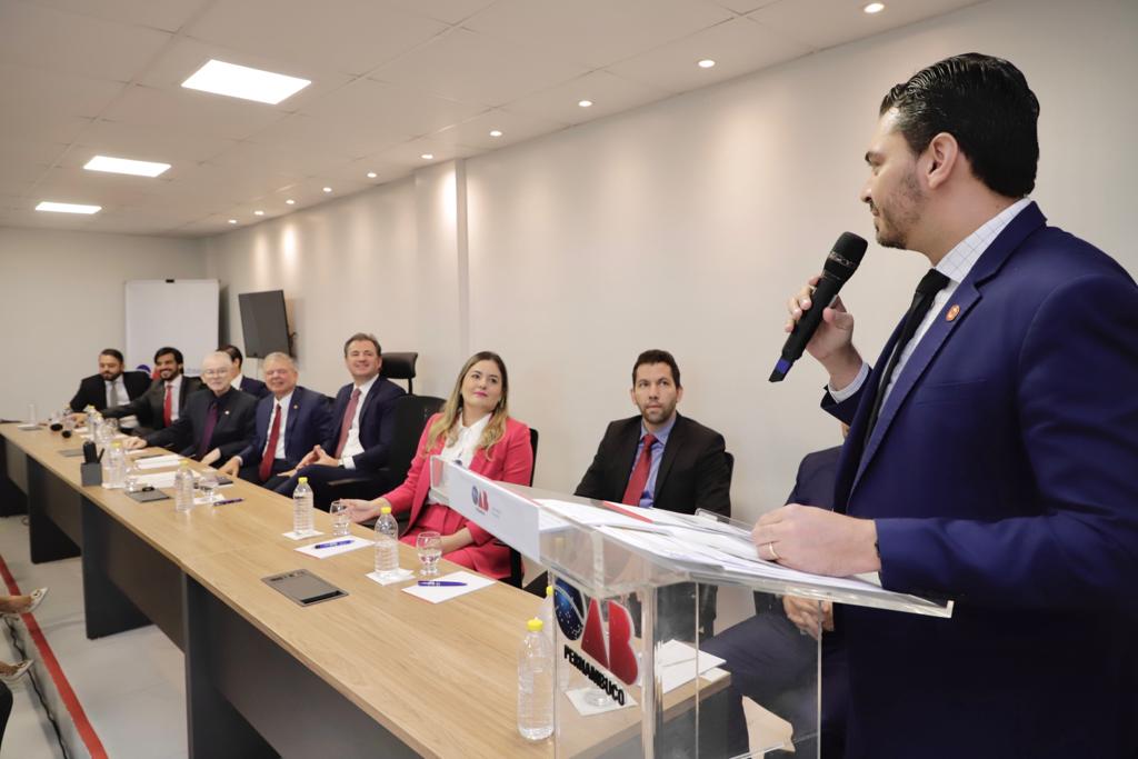 Lan&ccedil;amento da campanha &ldquo;N&atilde;o Adianta Reclamar, Tem que Informar&rdquo;