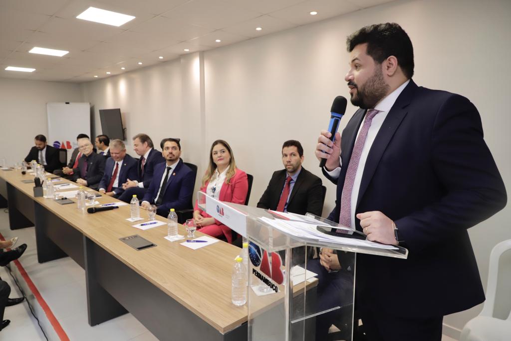 Lan&ccedil;amento da campanha &ldquo;N&atilde;o Adianta Reclamar, Tem que Informar&rdquo;