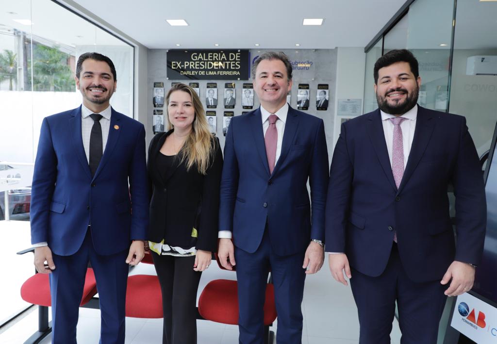 Lan&ccedil;amento da campanha &ldquo;N&atilde;o Adianta Reclamar, Tem que Informar&rdquo;