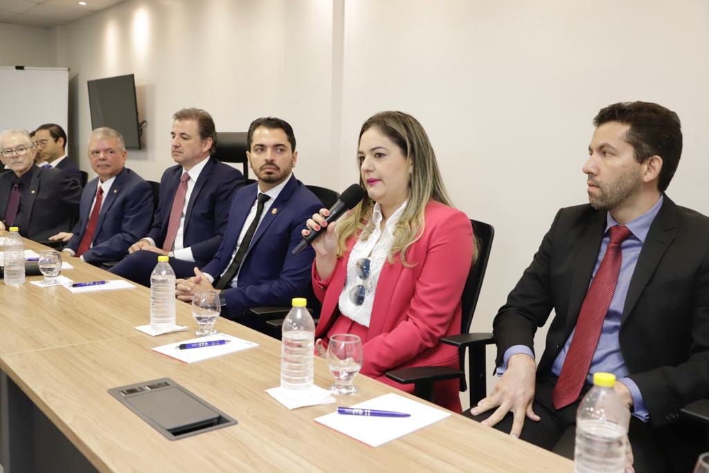 Lan&ccedil;amento da campanha &ldquo;N&atilde;o Adianta Reclamar, Tem que Informar&rdquo;