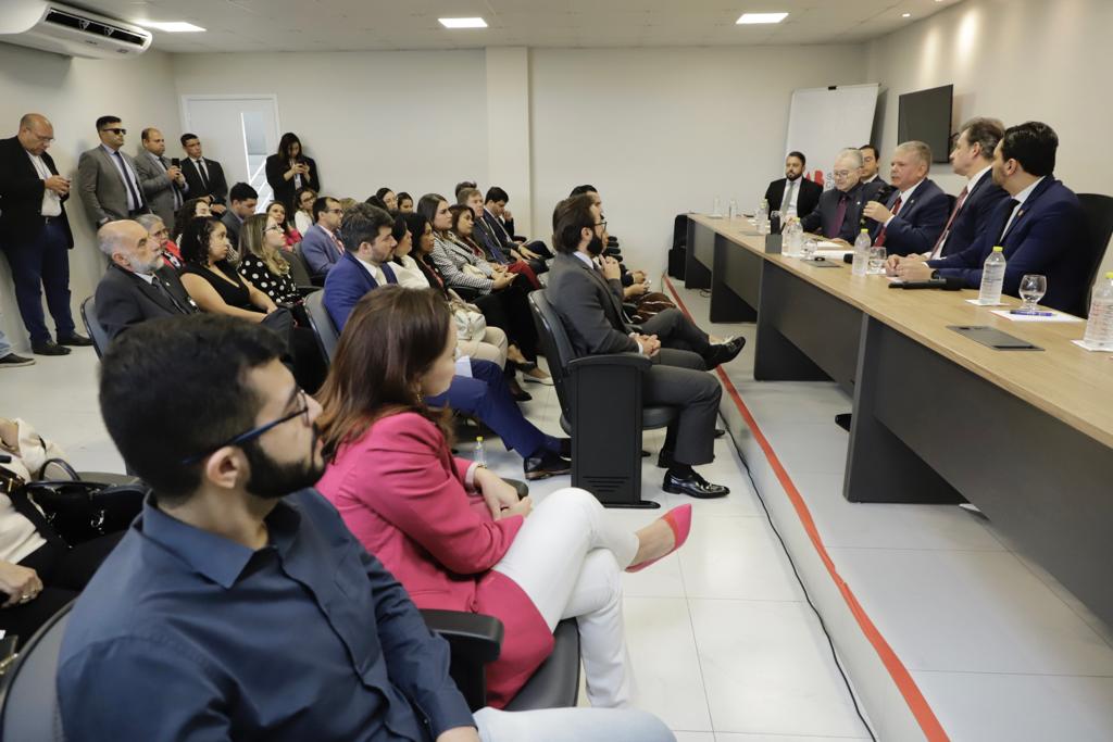 Lan&ccedil;amento da campanha &ldquo;N&atilde;o Adianta Reclamar, Tem que Informar&rdquo;