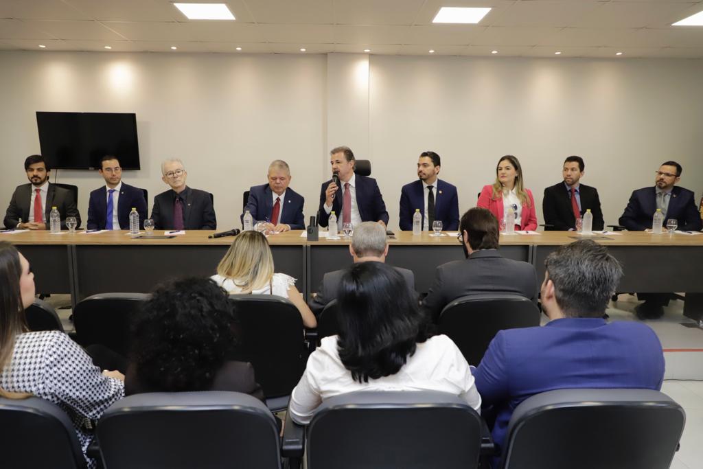 Lan&ccedil;amento da campanha &ldquo;N&atilde;o Adianta Reclamar, Tem que Informar&rdquo;