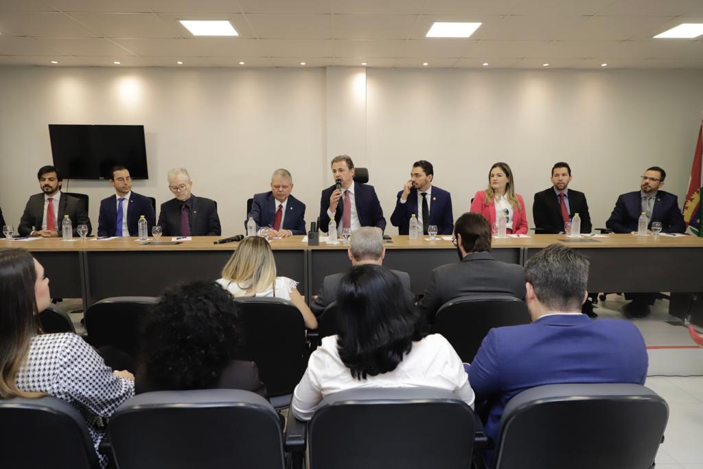 Lan&ccedil;amento da campanha &ldquo;N&atilde;o Adianta Reclamar, Tem que Informar&rdquo;