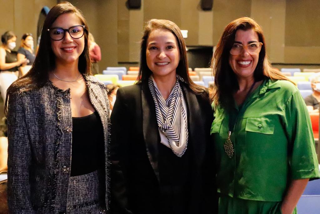 Direito das pessoas trans em pauta no Cine Debate